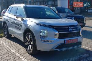Mitsubishi Outlander Ultimate