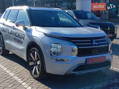 Mitsubishi Outlander 2025 Ultimate