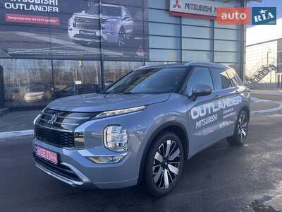 Mitsubishi Outlander 2025 Ultimate