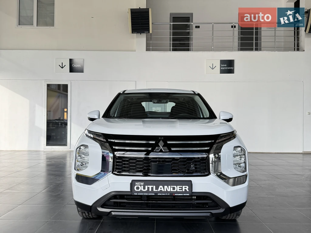 Mitsubishi Outlander Business