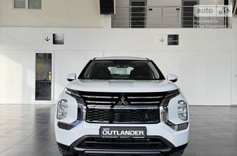 Mitsubishi Outlander 2025 Business