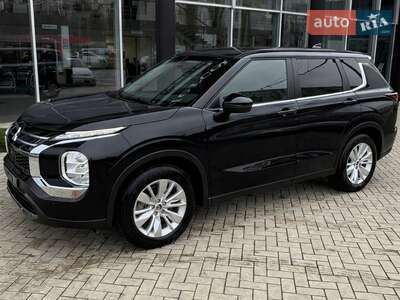 Mitsubishi Outlander 2025 Intense