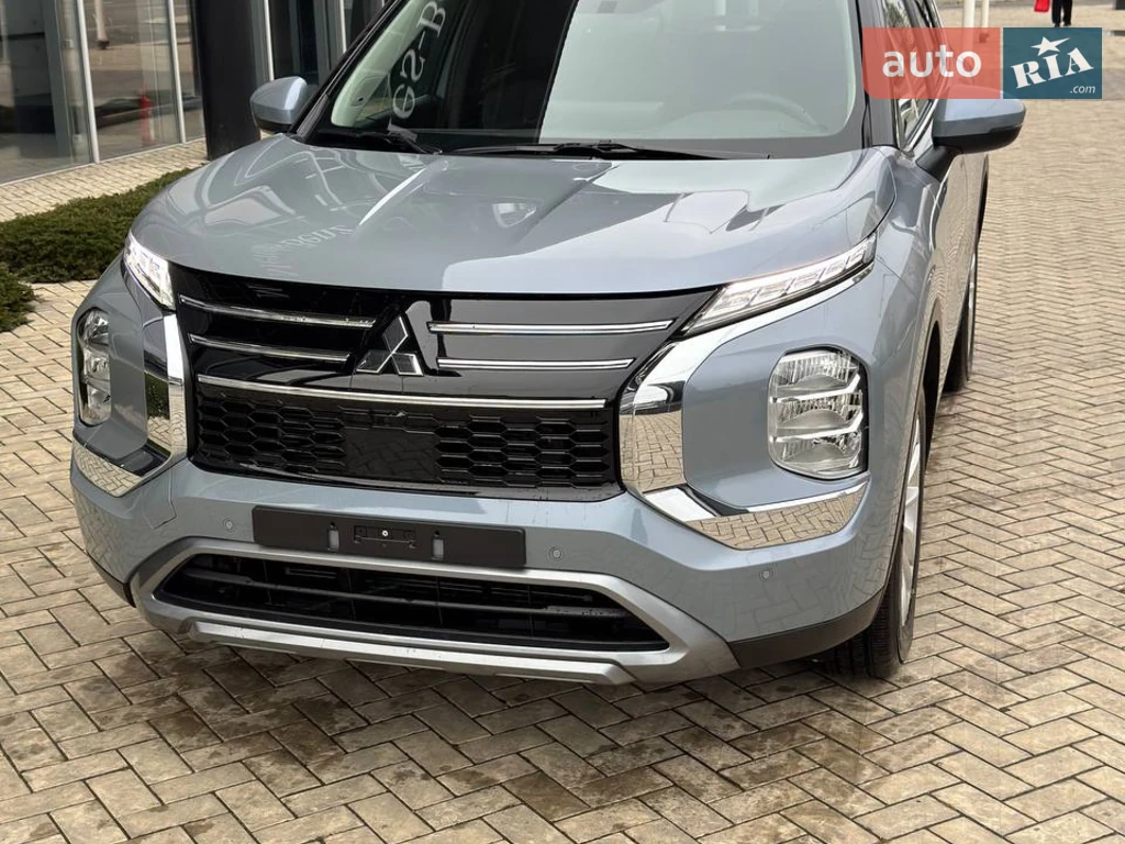 Mitsubishi Outlander Intense