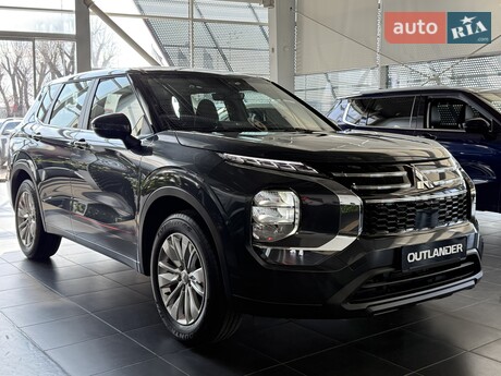 Mitsubishi Outlander 2026