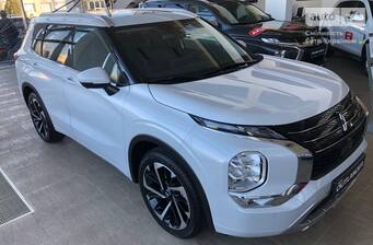 Mitsubishi Outlander 2025 Ultimate