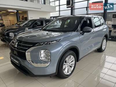 Mitsubishi Outlander 2025 Business