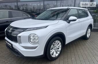 Mitsubishi Outlander 2025 Business