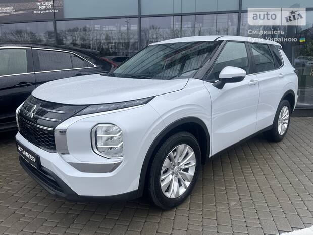 Mitsubishi Outlander 2025