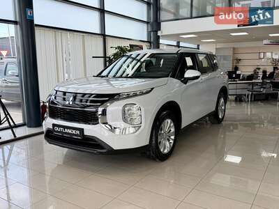 Mitsubishi Outlander 2025 Business