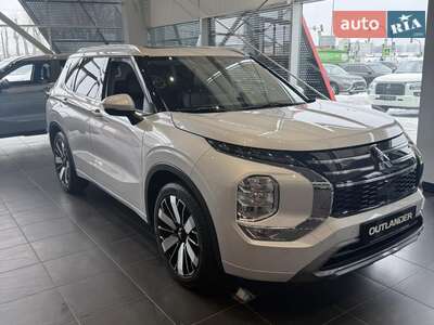 Mitsubishi Outlander 2025 Ultimate