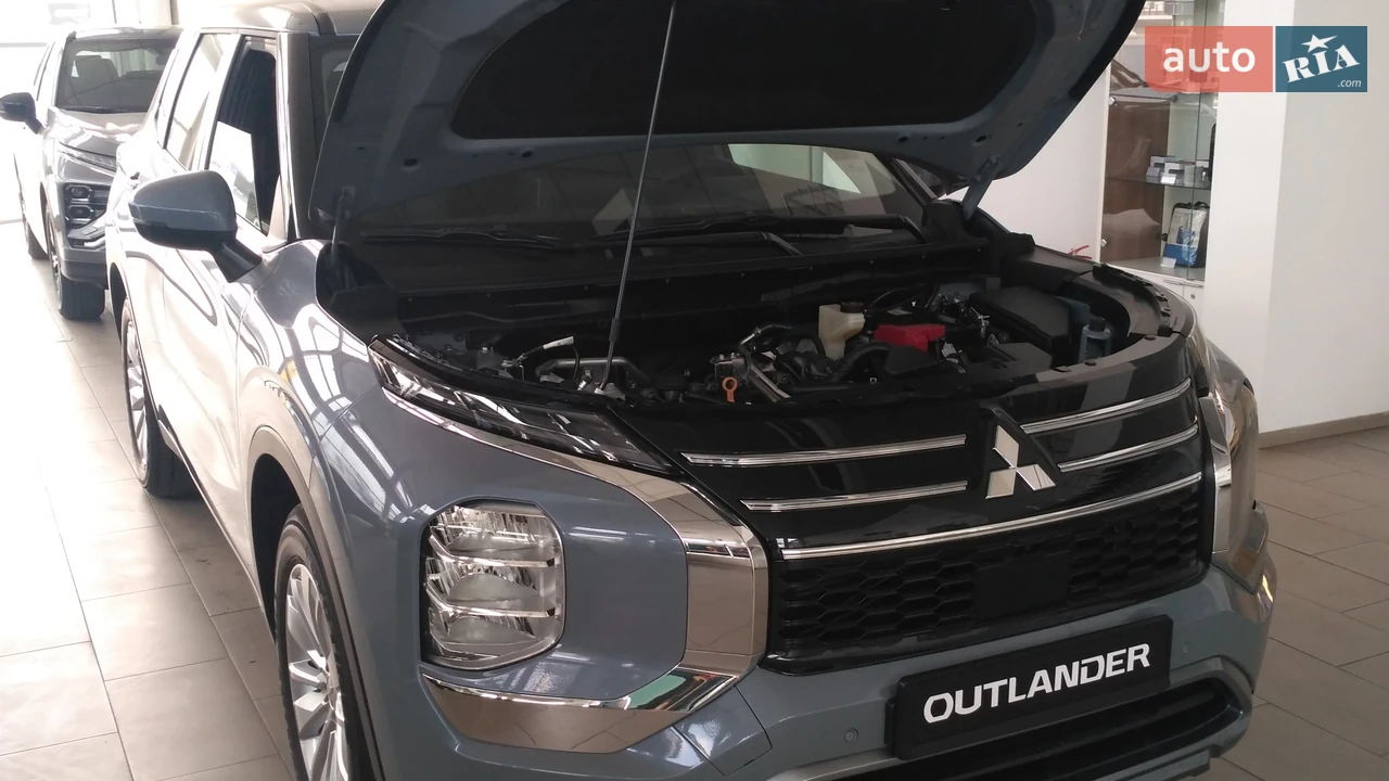 Mitsubishi-0