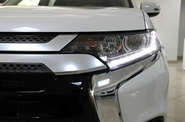 Mitsubishi Outlander Inform