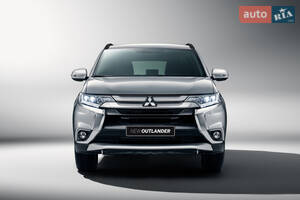 Mitsubishi Outlander 2018 року