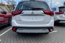 Mitsubishi Outlander Inform