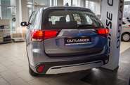 Mitsubishi Outlander Inform