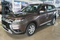 Mitsubishi Outlander Inform