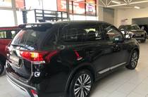 Mitsubishi Outlander Instyle