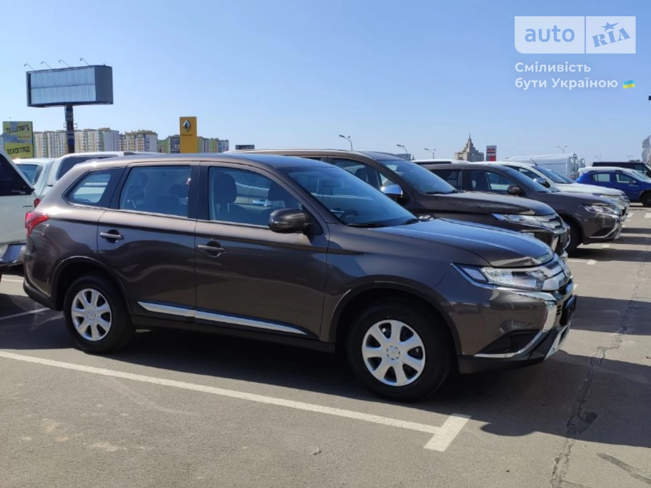 Mitsubishi Outlander Inform