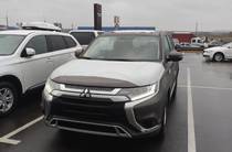 Mitsubishi Outlander Inform