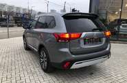 Mitsubishi Outlander Instyle