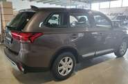 Mitsubishi Outlander Inform