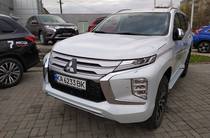 Mitsubishi Pajero Sport Ultimate