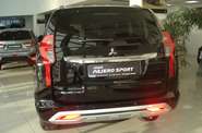 Mitsubishi Pajero Sport Instyle