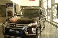 Mitsubishi Pajero Sport Instyle