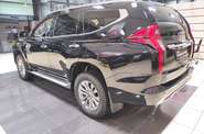 Mitsubishi Pajero Sport Intense