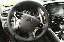 Mitsubishi Pajero Sport Intense