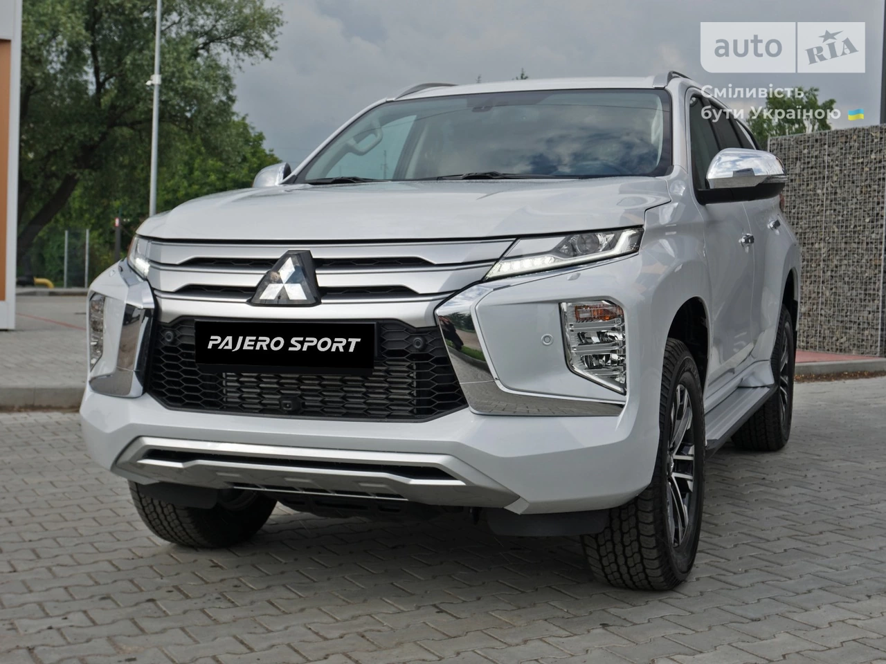 Mitsubishi Pajero Sport Ultimate