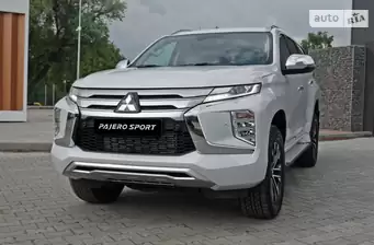 Mitsubishi Pajero Sport