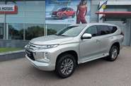 Mitsubishi Pajero Sport Instyle