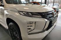 Mitsubishi Pajero Sport Ultimate