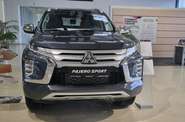 Mitsubishi Pajero Sport Intense