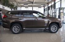 Mitsubishi Pajero Sport Instyle