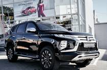 Mitsubishi Pajero Sport Intense