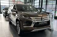 Mitsubishi Pajero Sport Intense