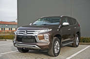 Mitsubishi Pajero Sport Instyle