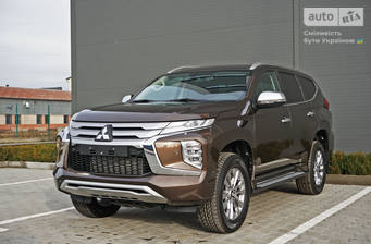 Mitsubishi Pajero Sport 2023 Instyle