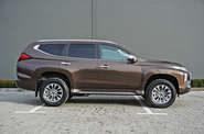 Mitsubishi Pajero Sport Instyle