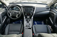 Mitsubishi Pajero Sport Instyle