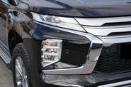 Mitsubishi Pajero Sport Intense