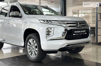 Mitsubishi Pajero Sport 2023 Intense