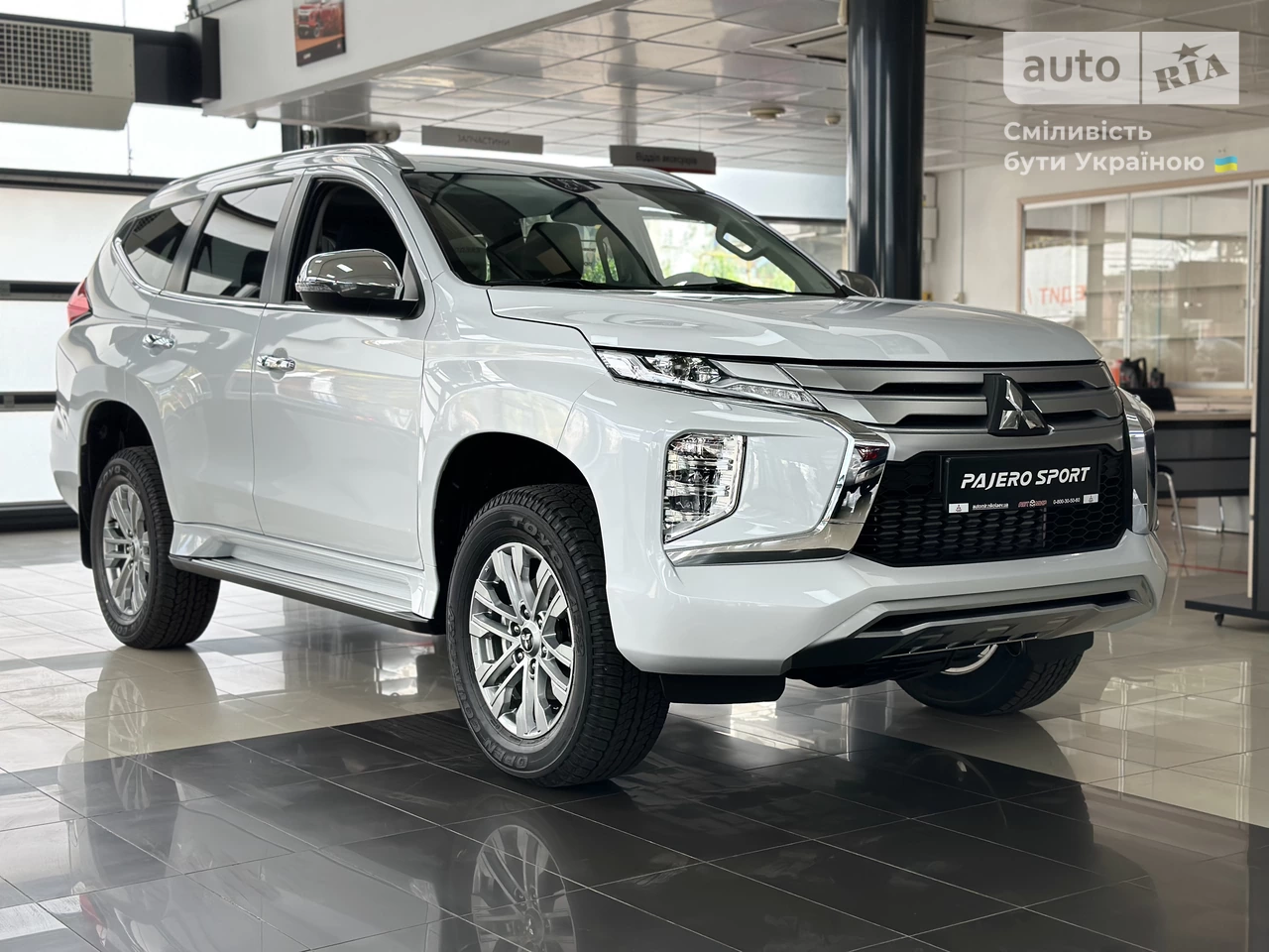 Mitsubishi Pajero Sport Intense