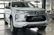 Mitsubishi Pajero Sport Intense