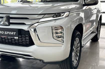 Mitsubishi Pajero Sport Intense