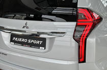 Mitsubishi Pajero Sport Intense