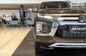 Mitsubishi Pajero Sport 2023 Intense