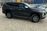 Mitsubishi Pajero Sport Instyle